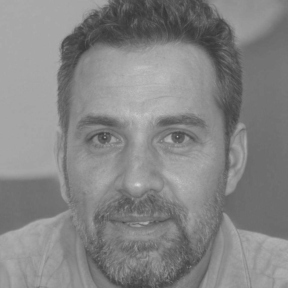 Alejandro Ruiz, Especialista en Ratios Empresariales